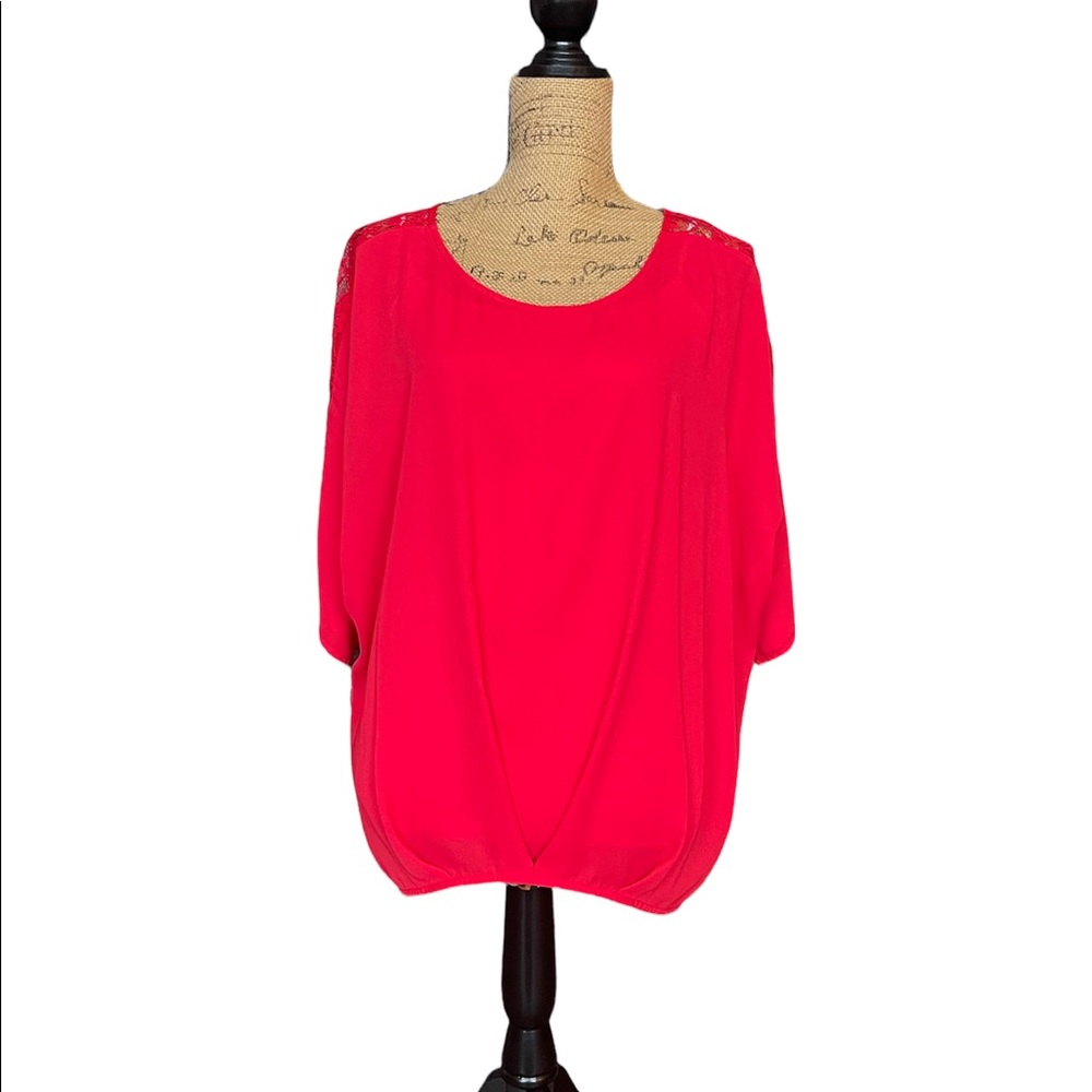 Alyx red top